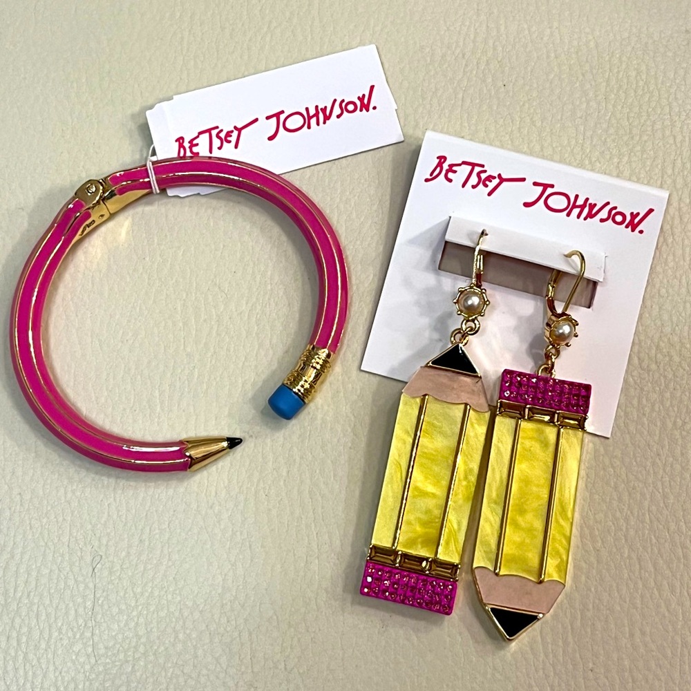 Betsey Johnson *BRAND NEW* Back to School Bracelet and Earring Set